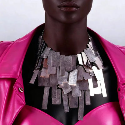 The Unique Design Of The Bohemian Necklace Features Irregular Sequins Paired With Beautiful Jewelry For Spring And Summe